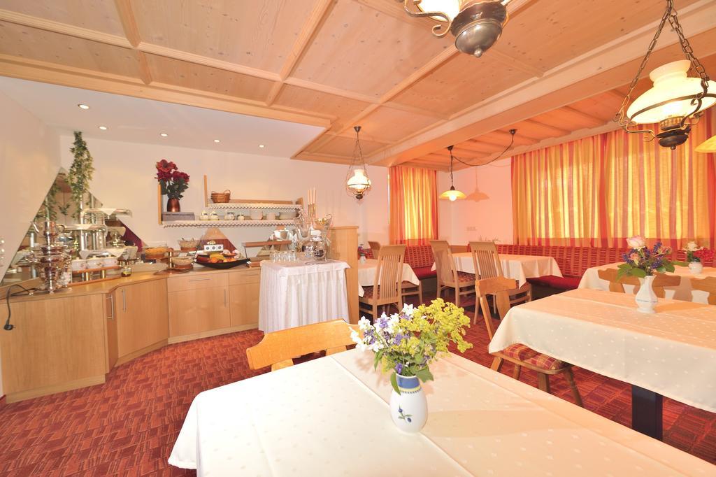 Hotel Garni Viktoria Sankt Anton am Arlberg Exterior photo